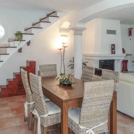 Three-bedroom Holiday In *